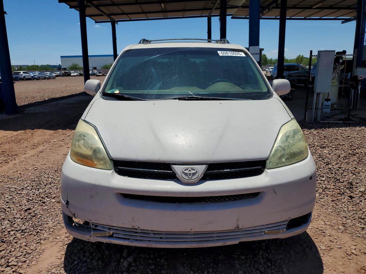 2004 TOYOTA SIENNA