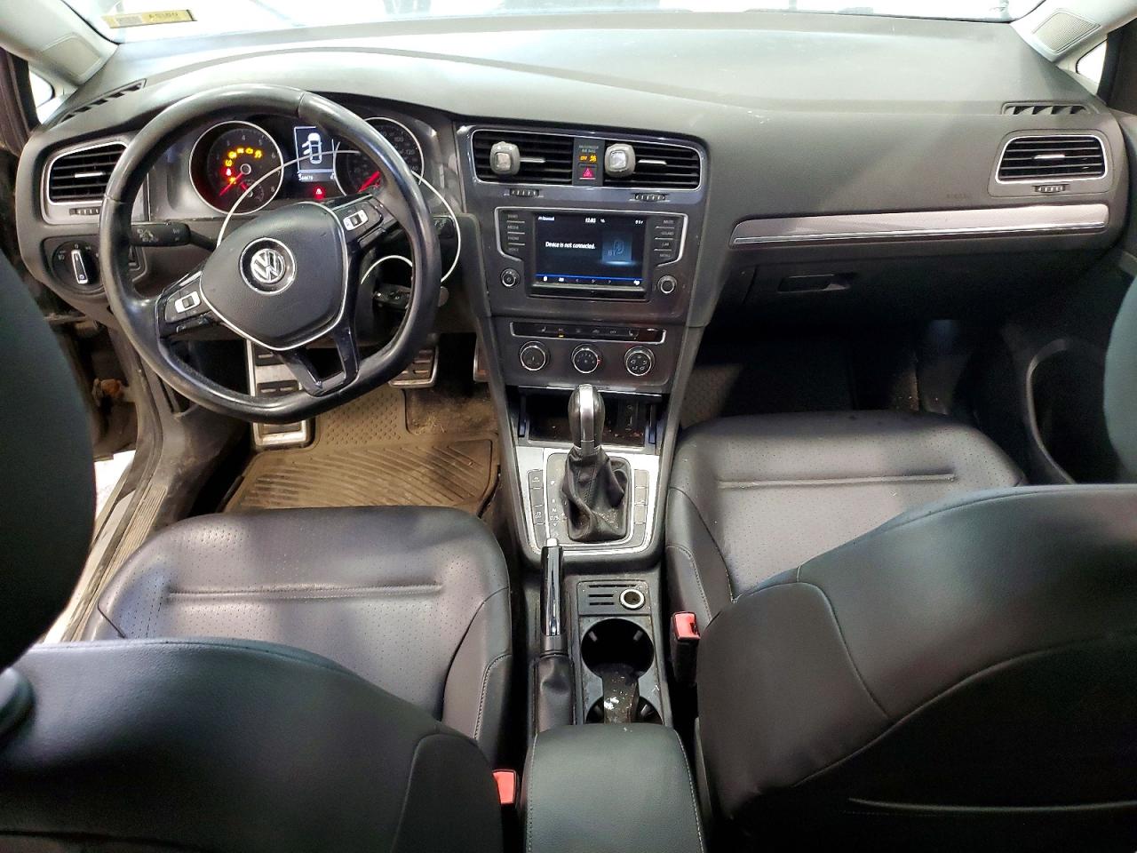 2017 VOLKSWAGEN GOLF