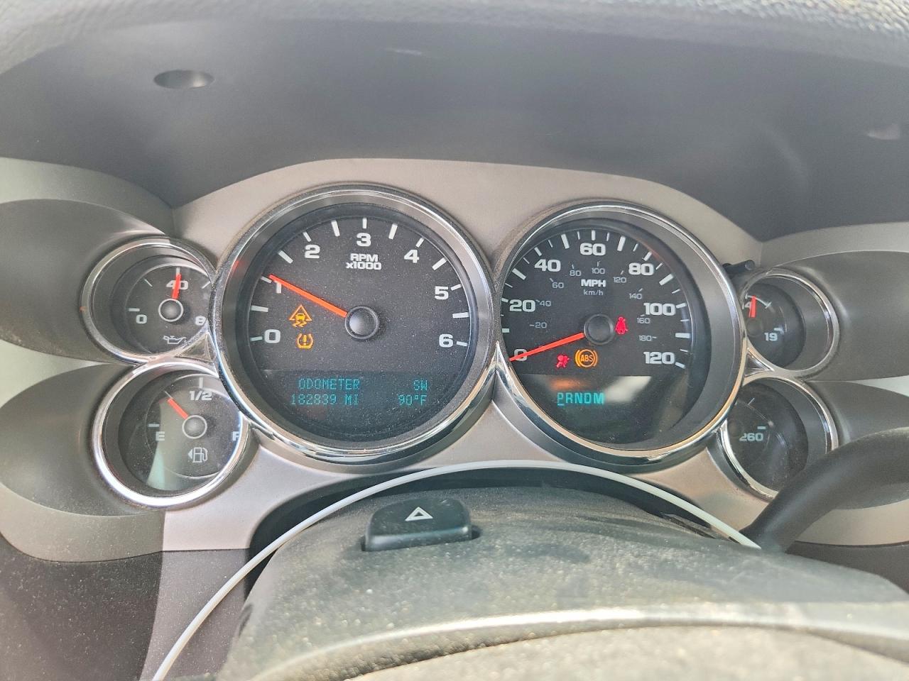 2011 CHEVROLET SILVERADO
