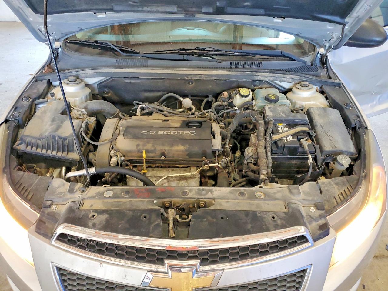 2011 CHEVROLET CRUZE