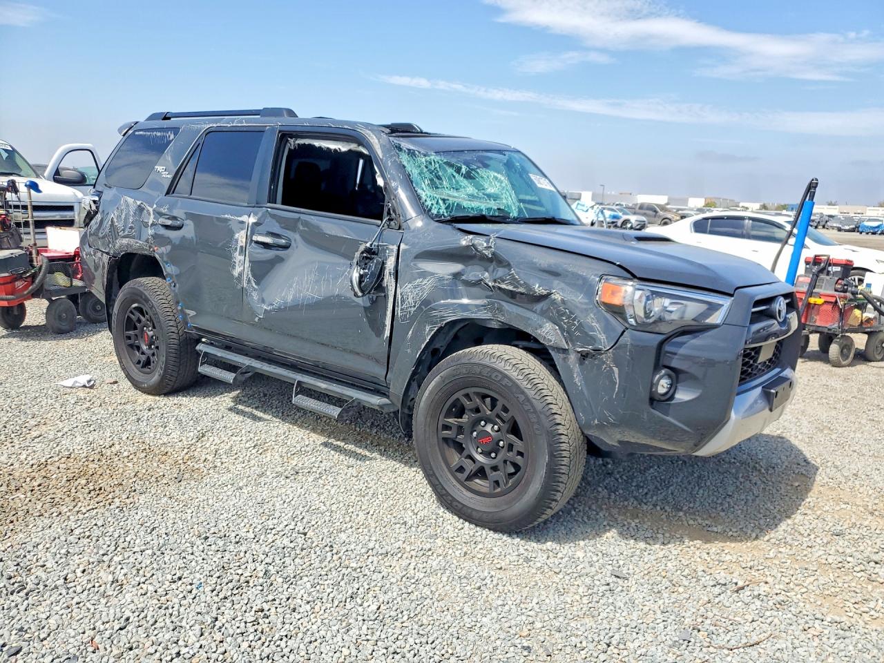 2024 TOYOTA 4RUNNER