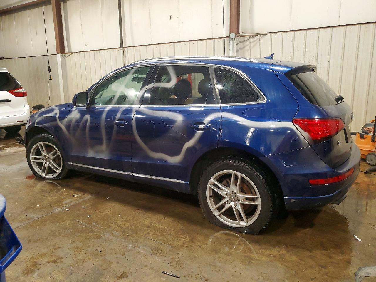 2013 AUDI Q5