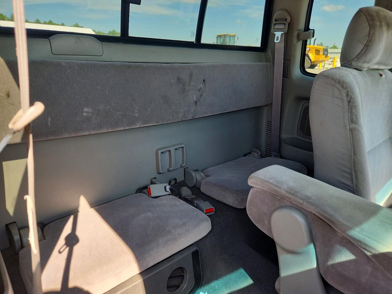 2001 TOYOTA TACOMA