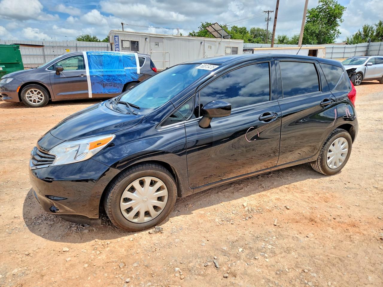 2016 NISSAN VERSA