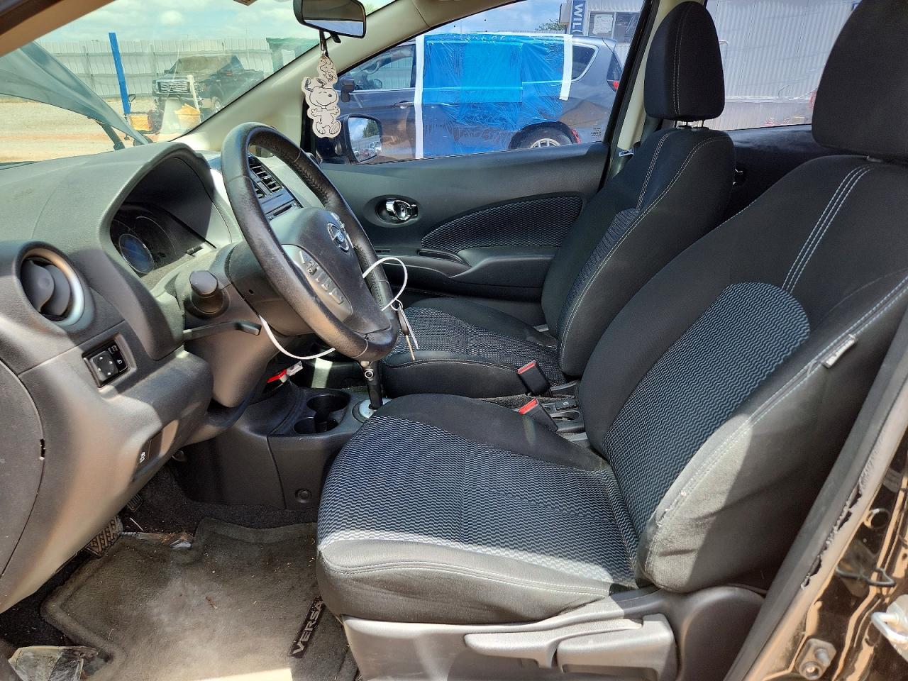 2016 NISSAN VERSA