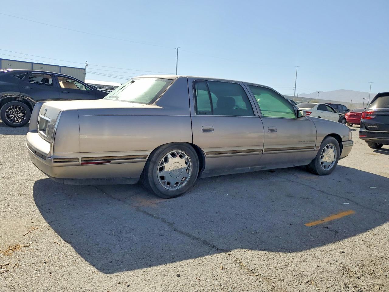 1997 CADILLAC DEVILLE