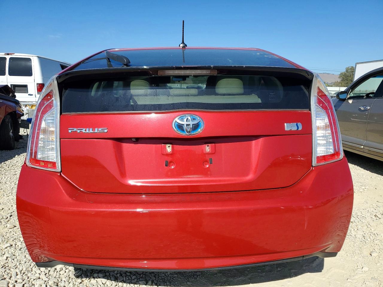 2013 TOYOTA PRIUS