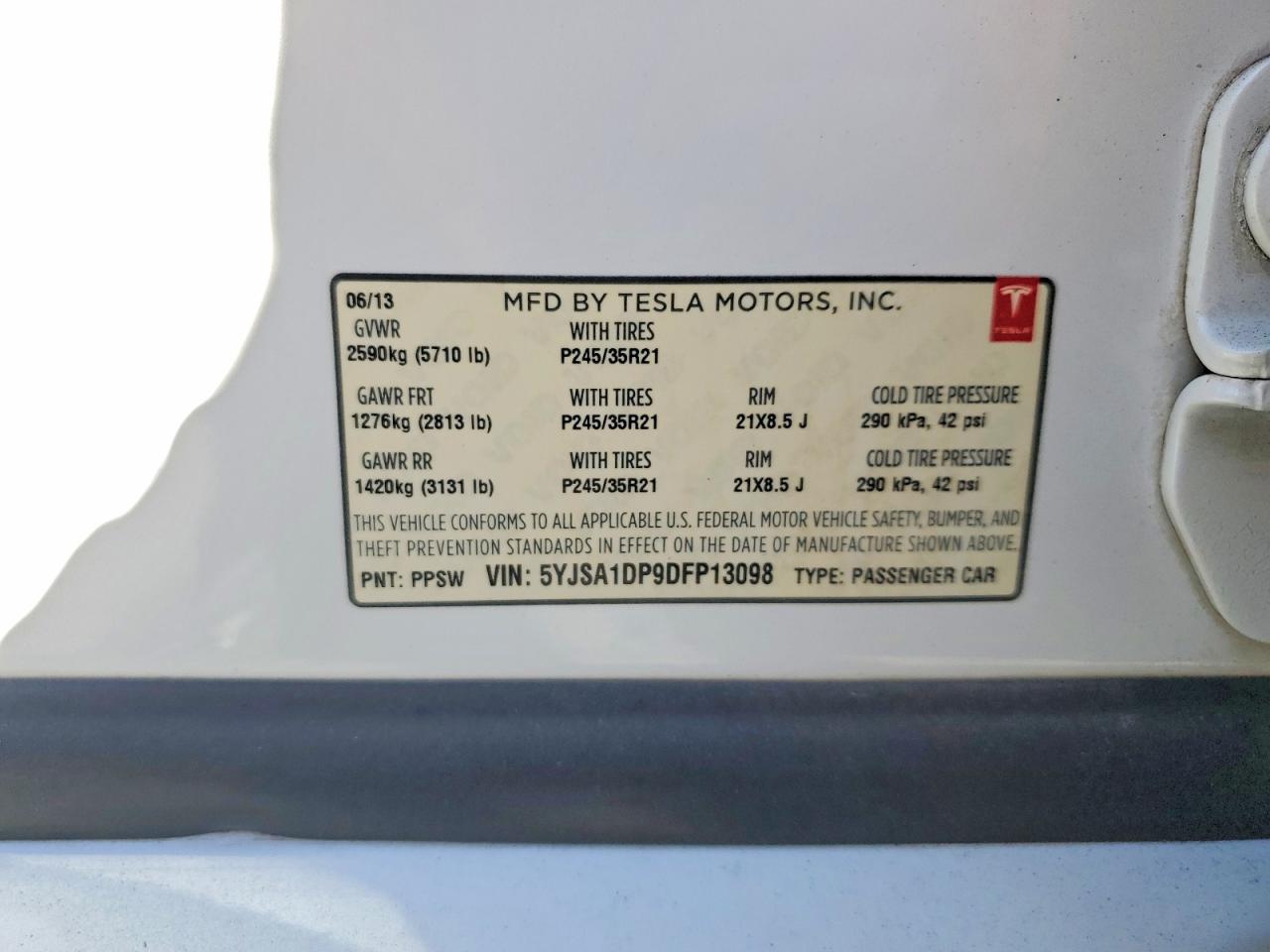 2013 TESLA MODEL S