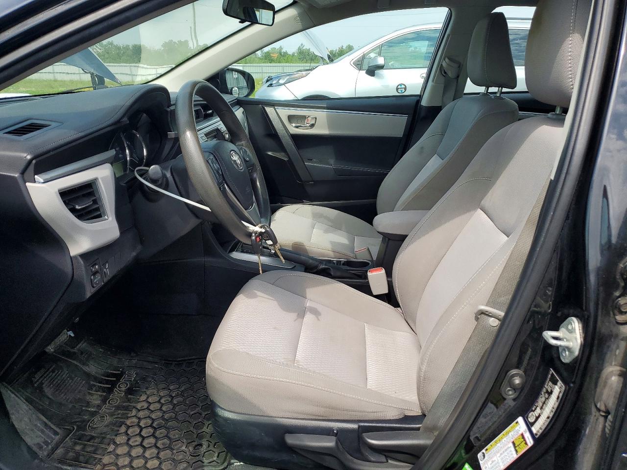 2015 TOYOTA COROLLA