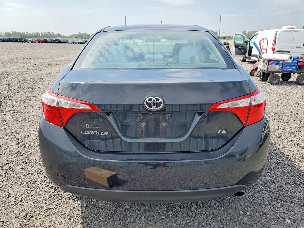 2015 TOYOTA COROLLA