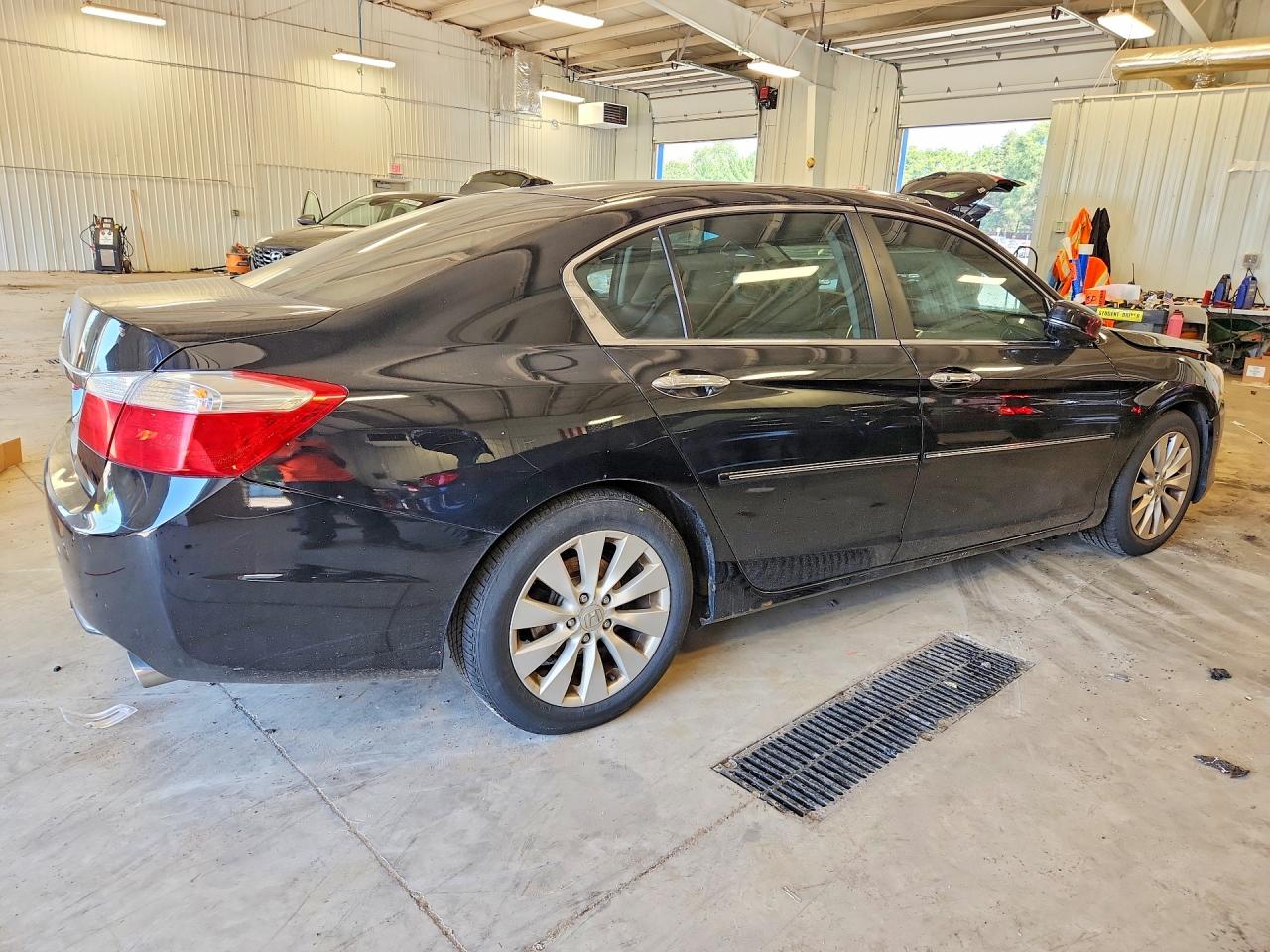 2013 HONDA ACCORD