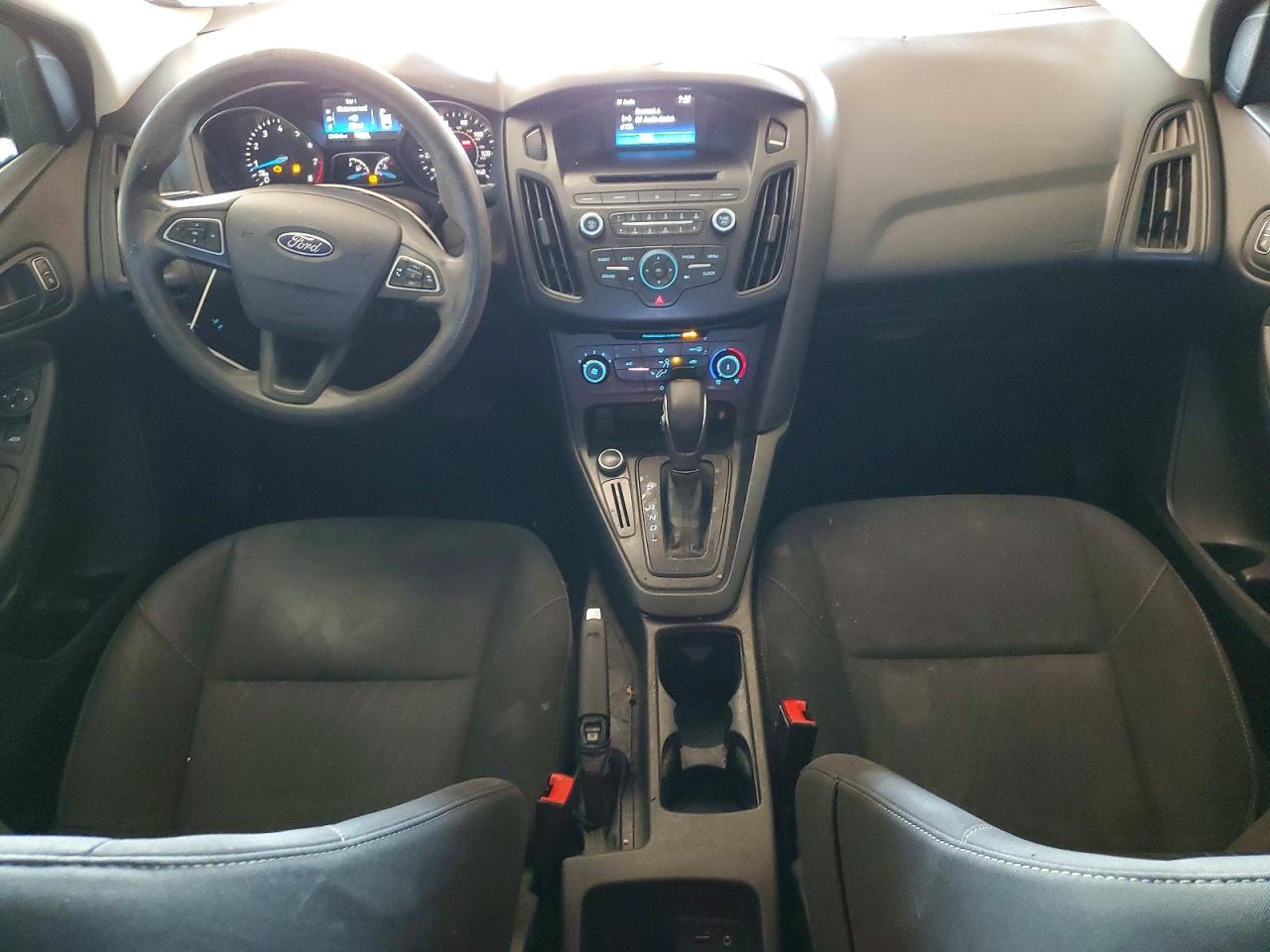 2016 FORD FOCUS