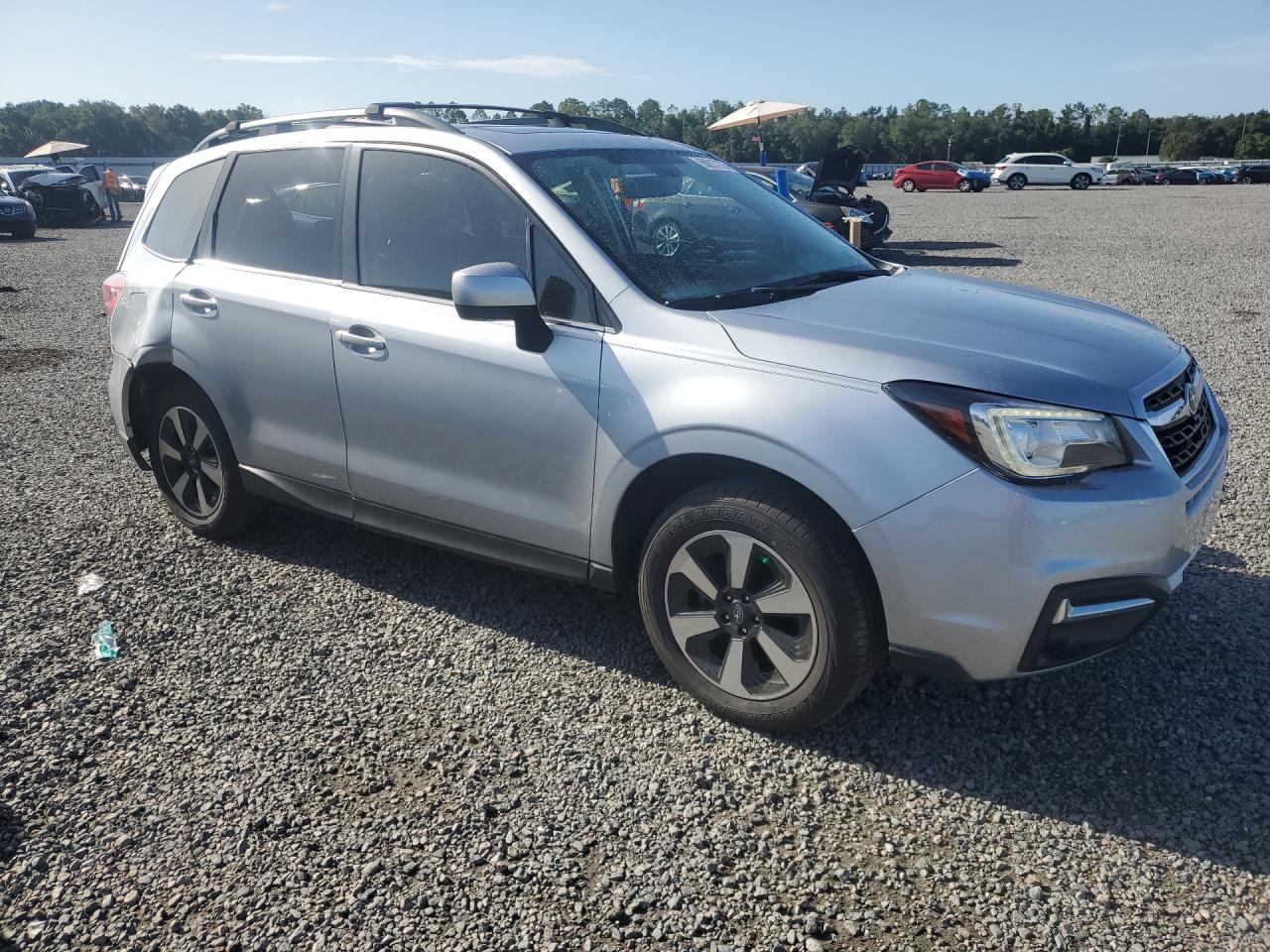 2017 SUBARU FORESTER