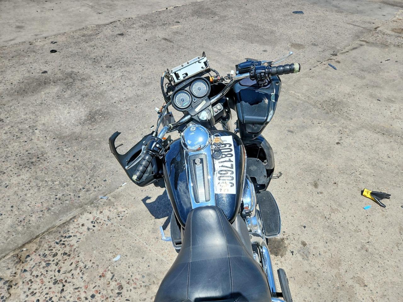 2011 HARLEY-DAVIDSON FL