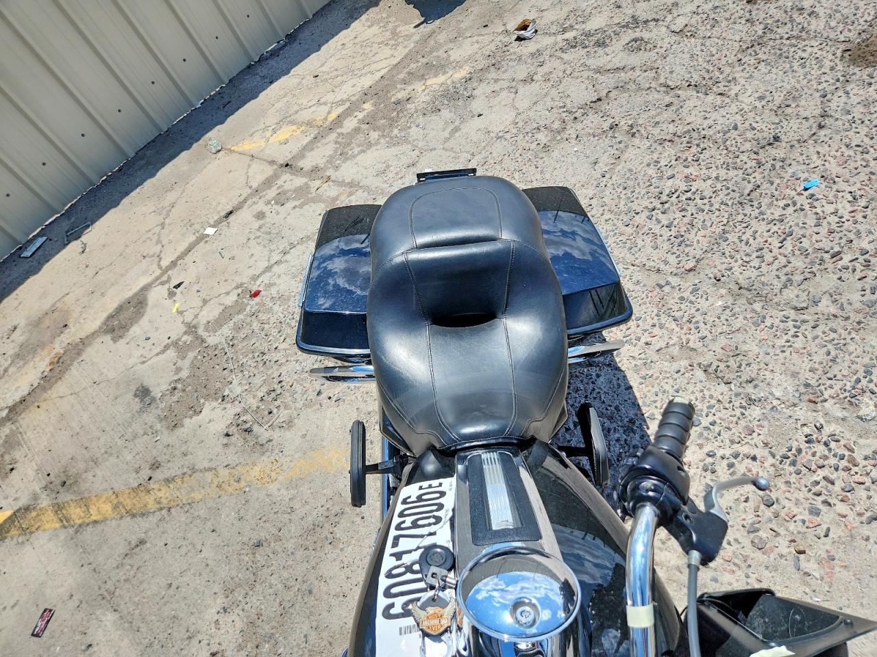 2011 HARLEY-DAVIDSON FL