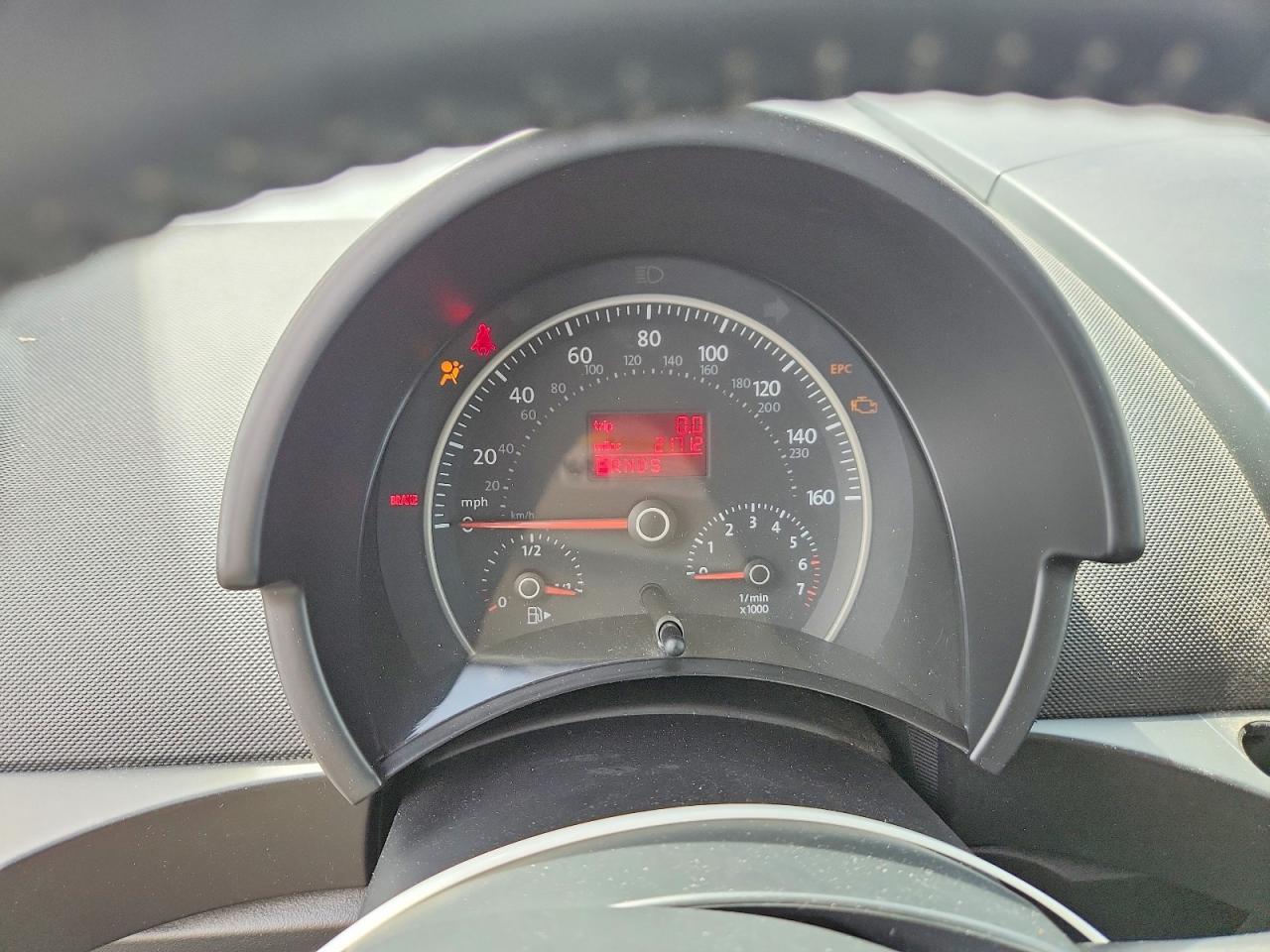 2010 VOLKSWAGEN BEETLE