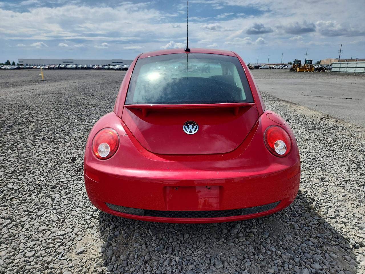 2010 VOLKSWAGEN BEETLE