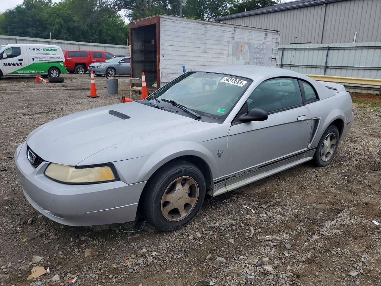 2000 FORD MUSTANG