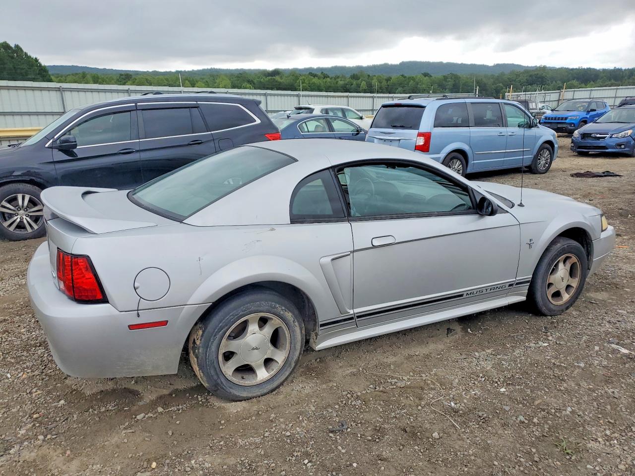 2000 FORD MUSTANG