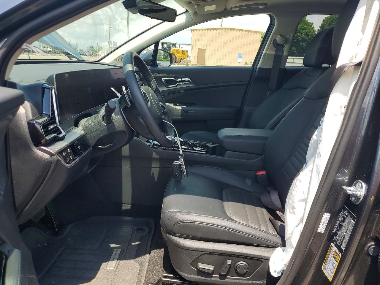 2025 KIA SPORTAGE