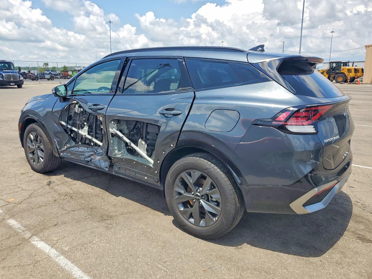 2025 KIA SPORTAGE