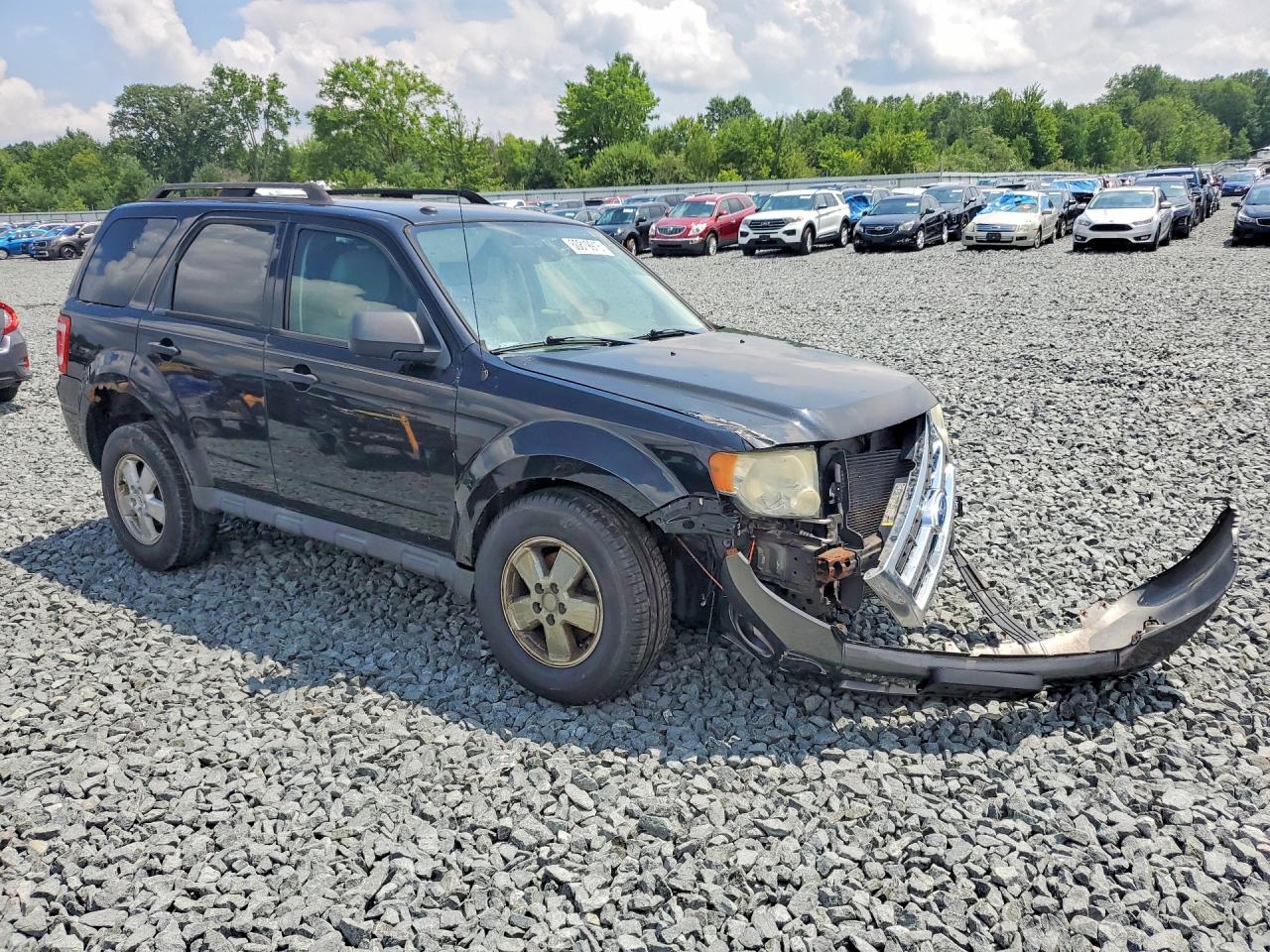 2011 FORD ESCAPE