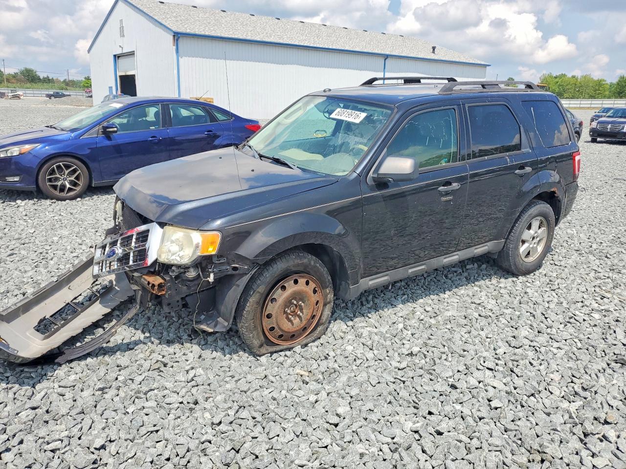 2011 FORD ESCAPE