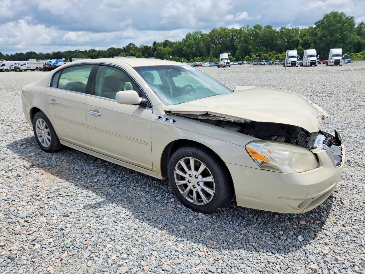2011 BUICK LUCERNE