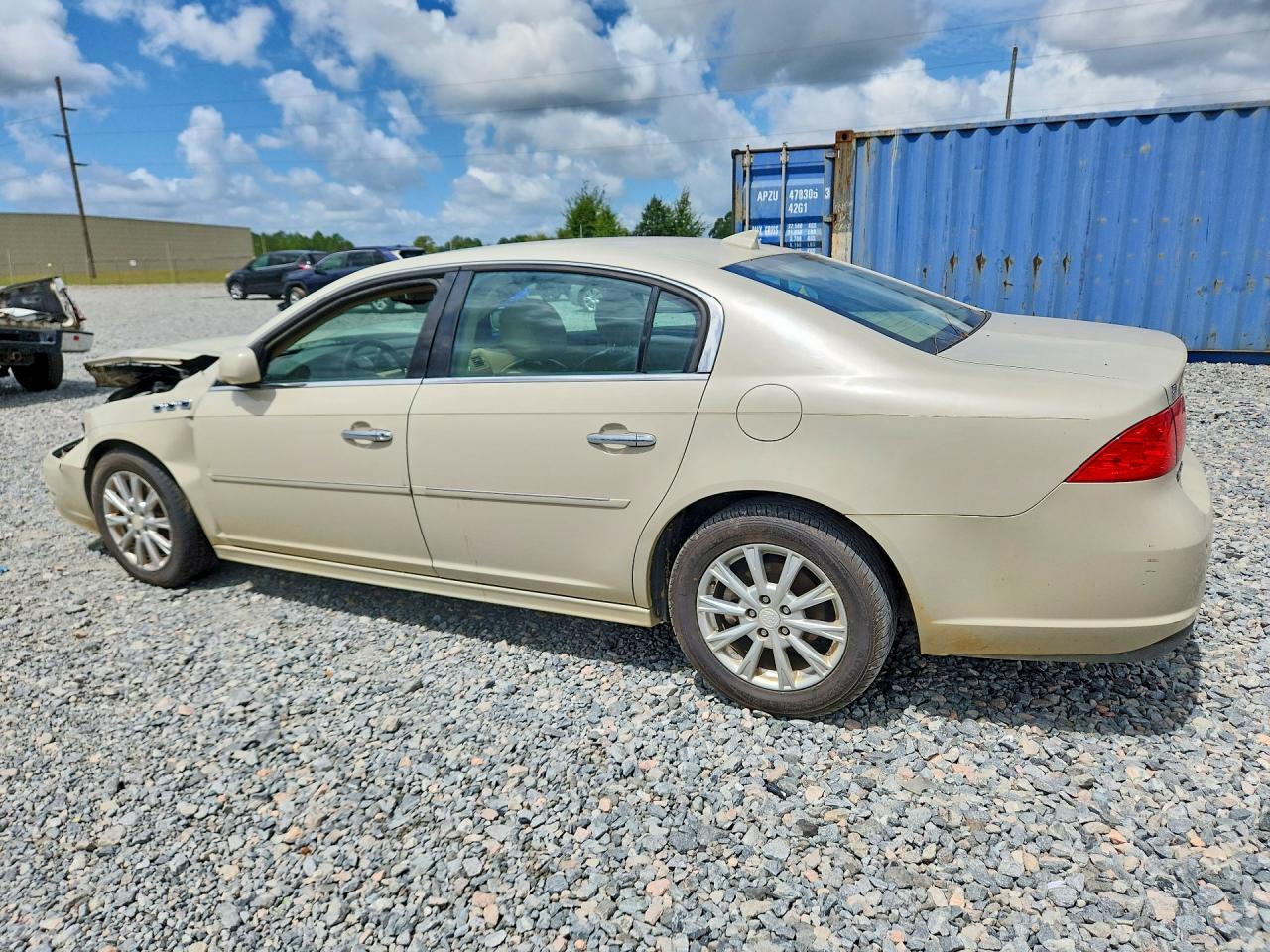 2011 BUICK LUCERNE