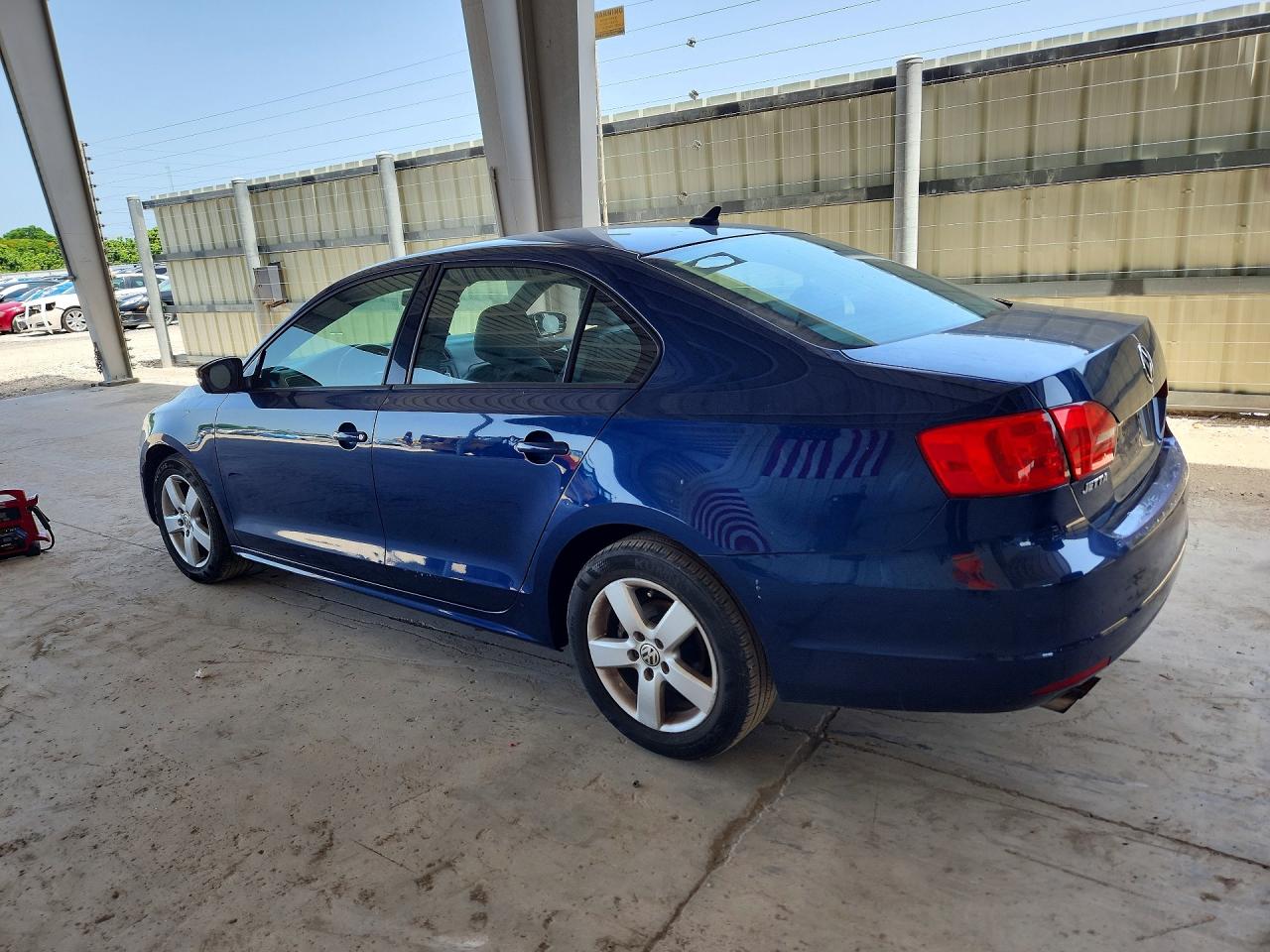 2014 VOLKSWAGEN JETTA