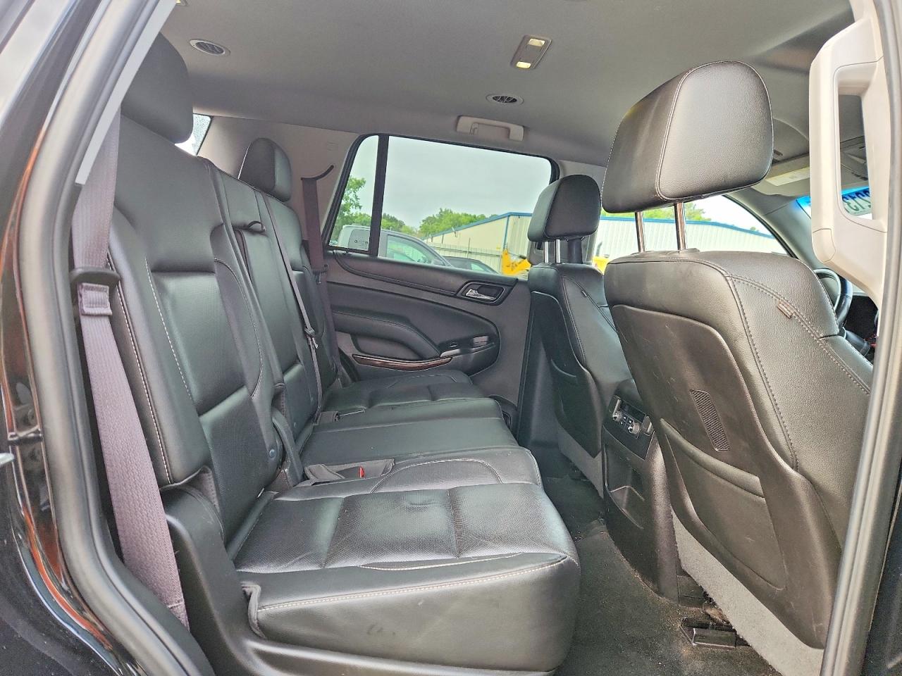 2016 GMC YUKON