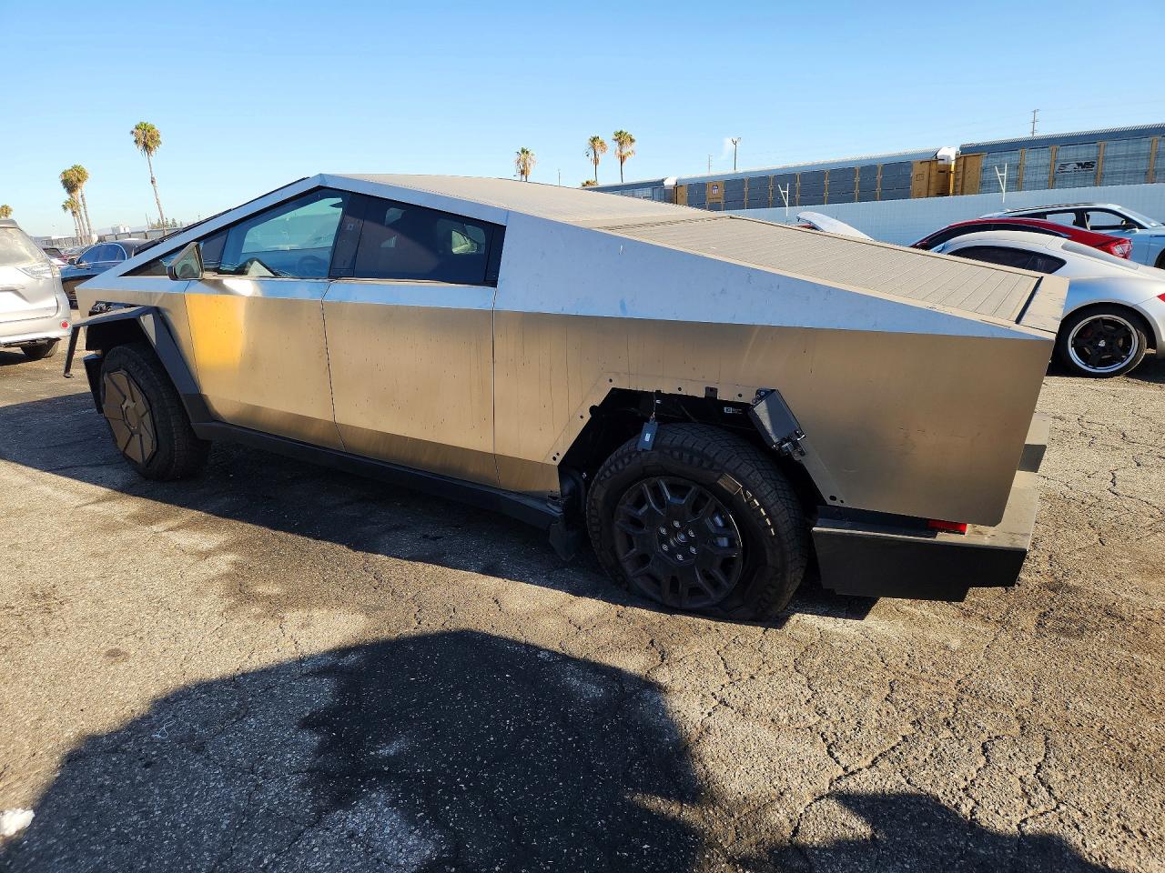 2024 TESLA CYBERTRUCK