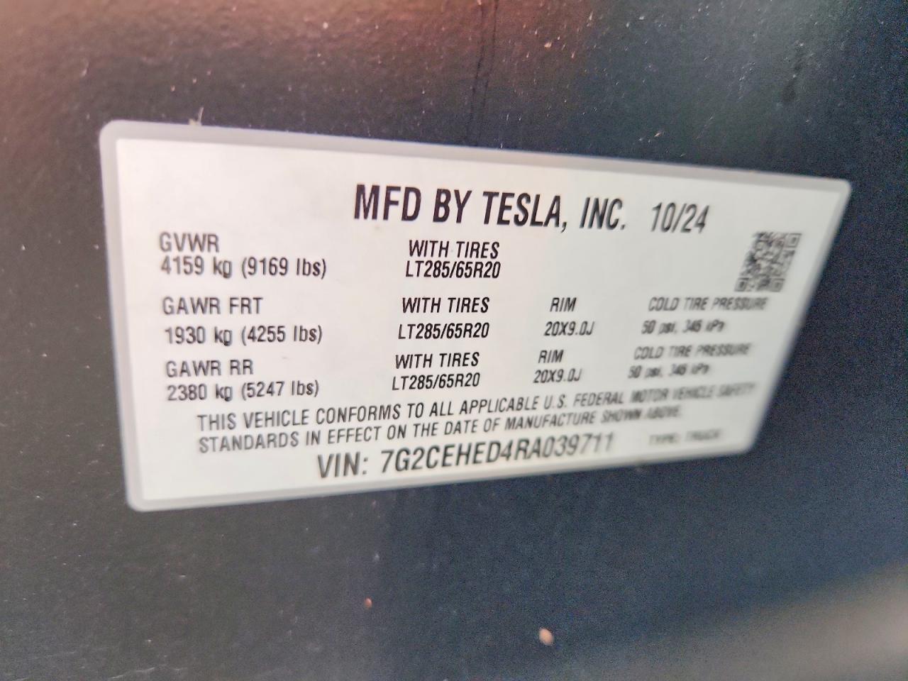 2024 TESLA CYBERTRUCK