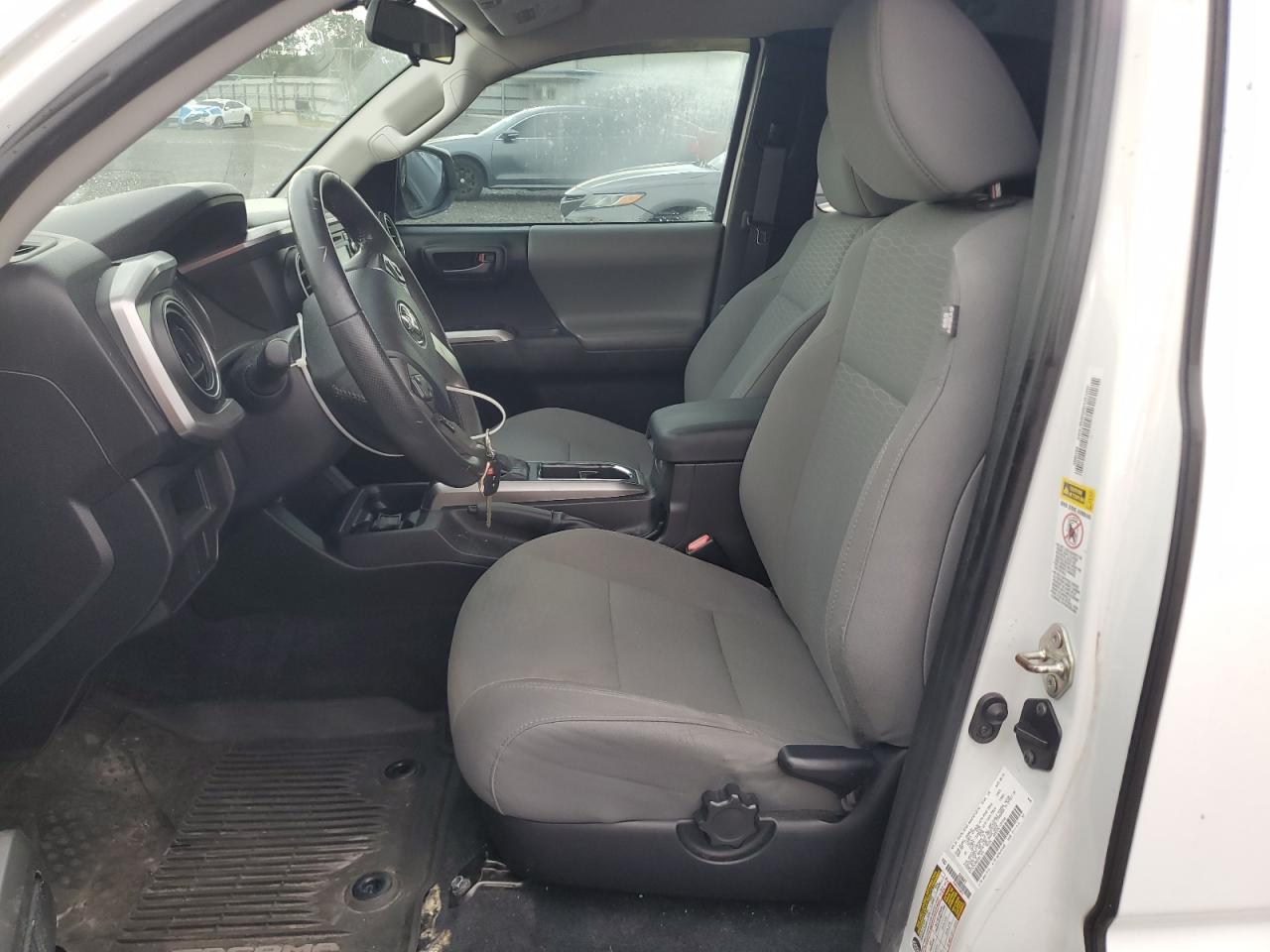 2016 TOYOTA TACOMA
