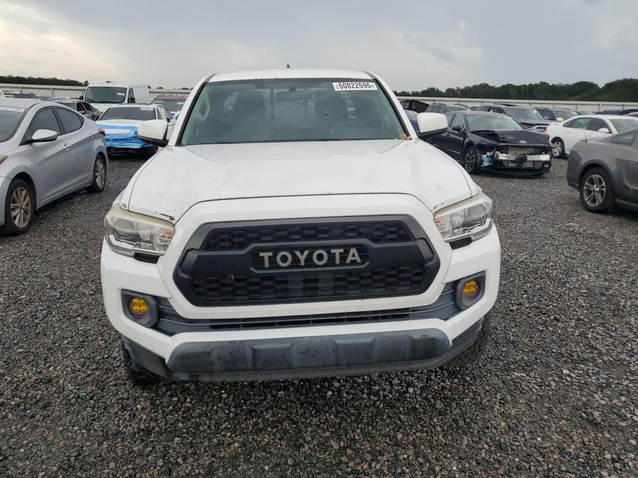 2016 TOYOTA TACOMA