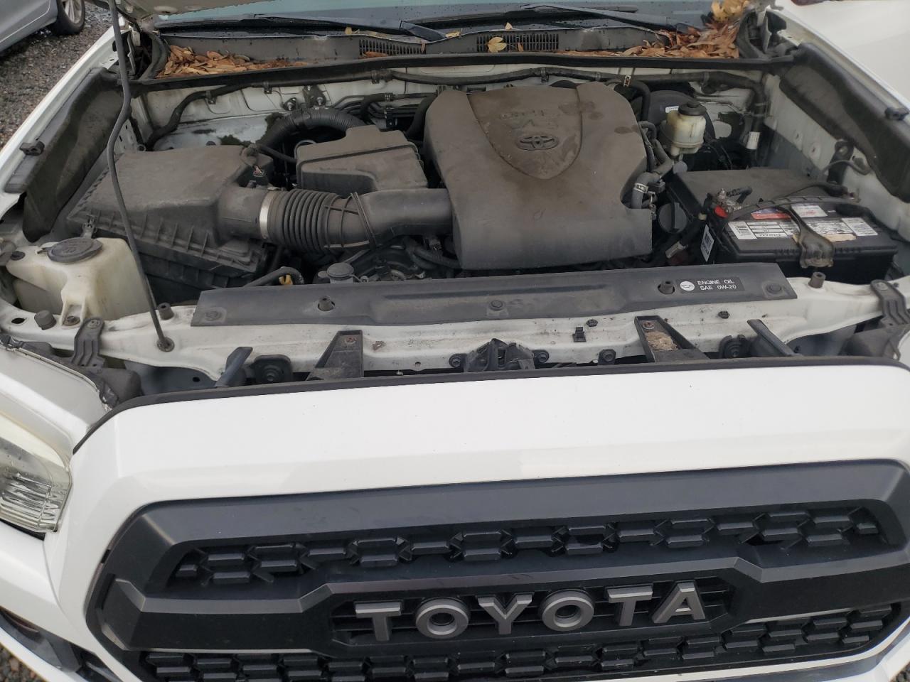 2016 TOYOTA TACOMA