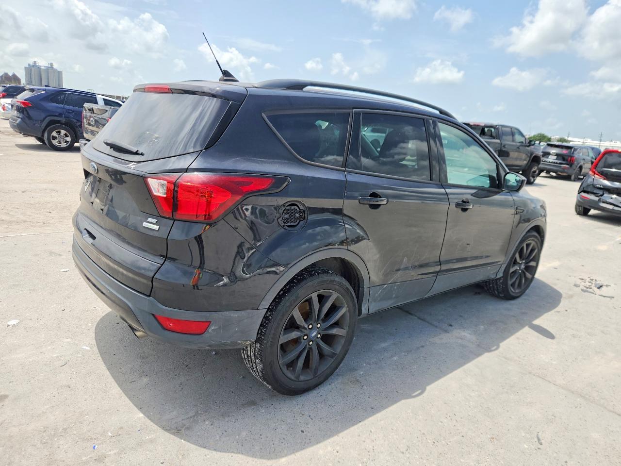 2019 FORD ESCAPE