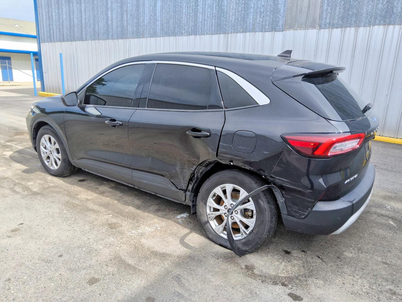 2023 FORD ESCAPE