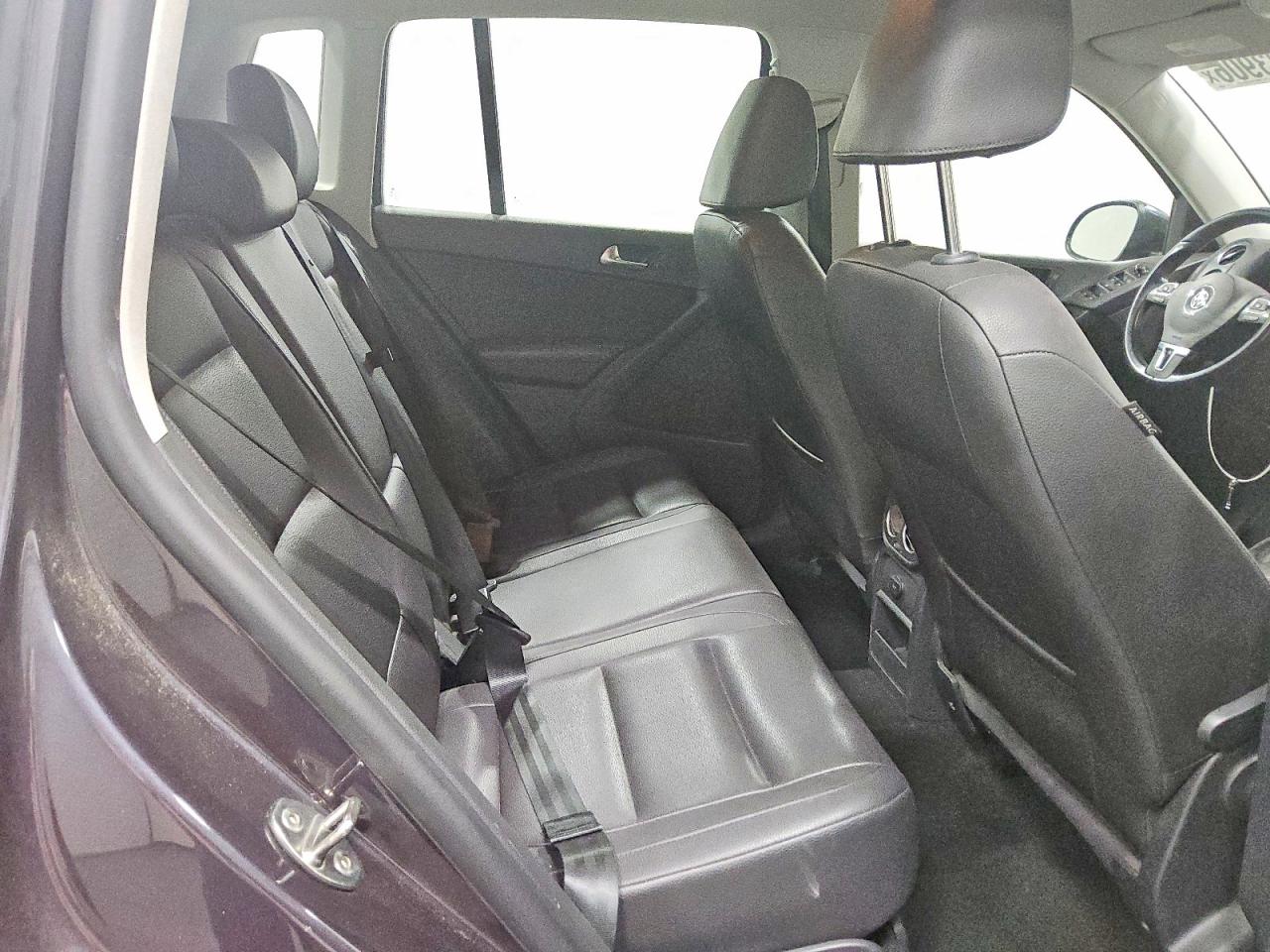2016 VOLKSWAGEN TIGUAN