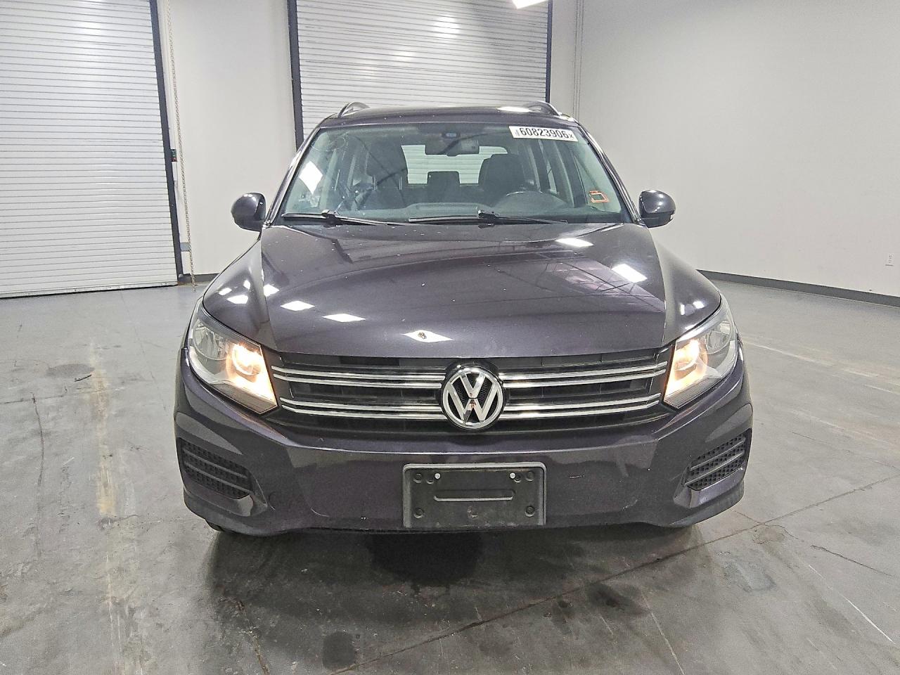 2016 VOLKSWAGEN TIGUAN