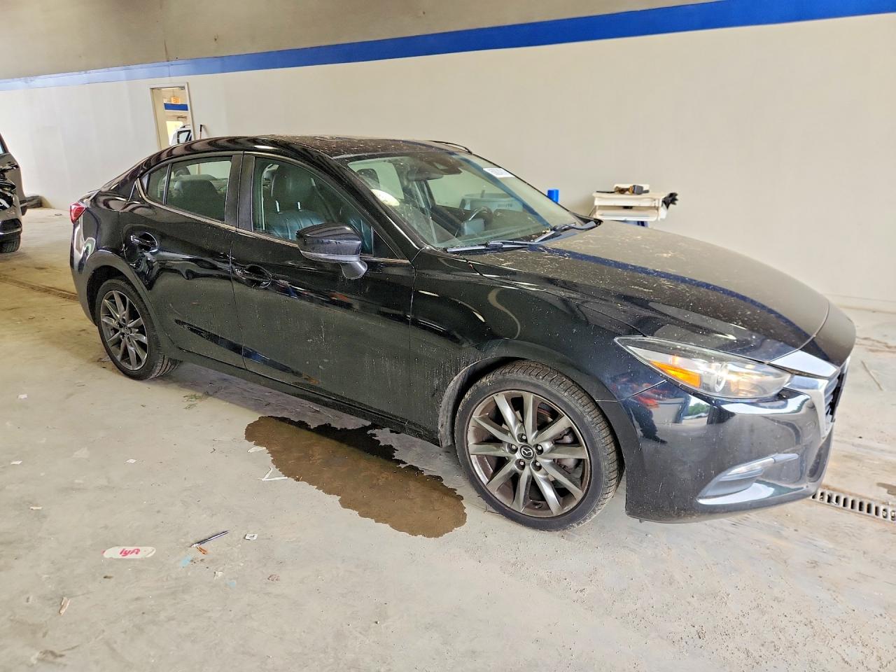 2018 MAZDA 3
