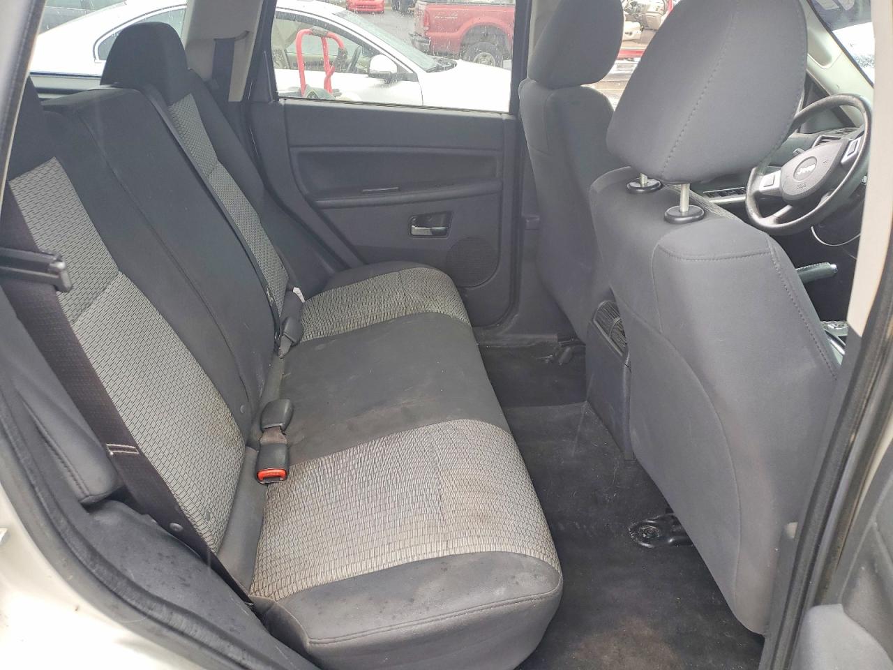 2010 JEEP CHEROKEE