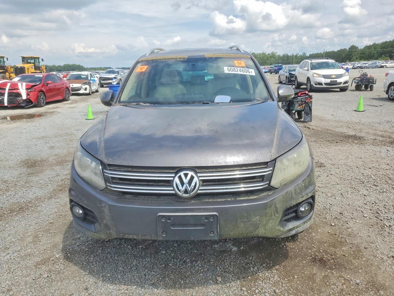 2012 VOLKSWAGEN TIGUAN