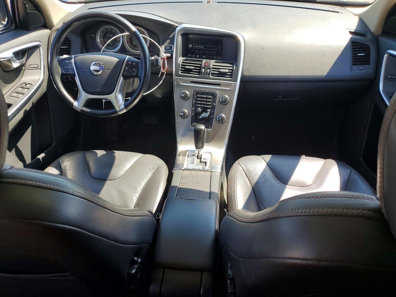 2012 VOLVO XC60