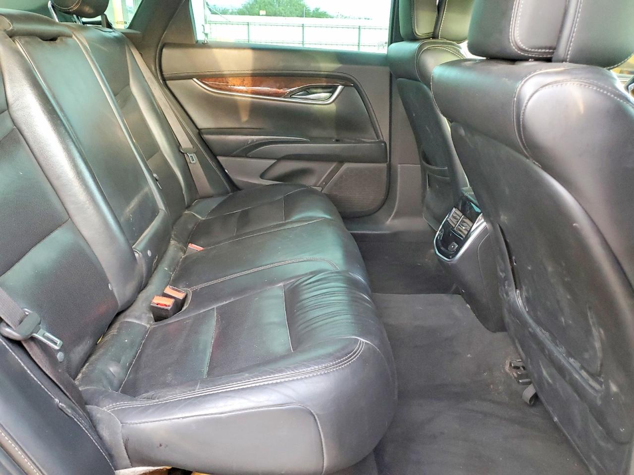 2014 CADILLAC XTS