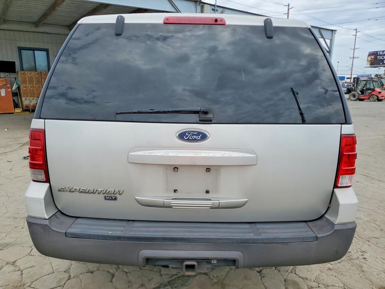 2004 FORD EXPEDITION