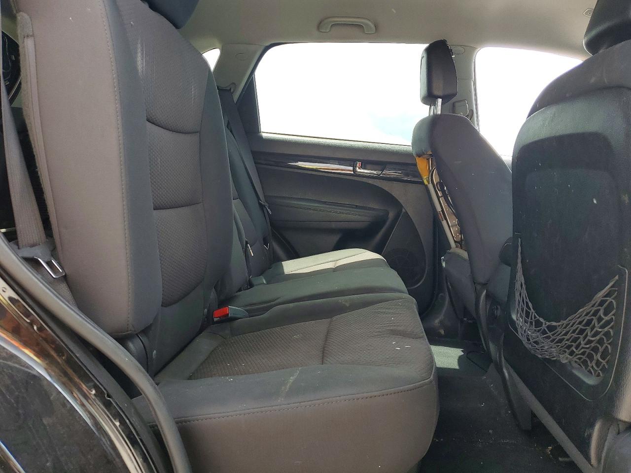 2011 KIA SORENTO