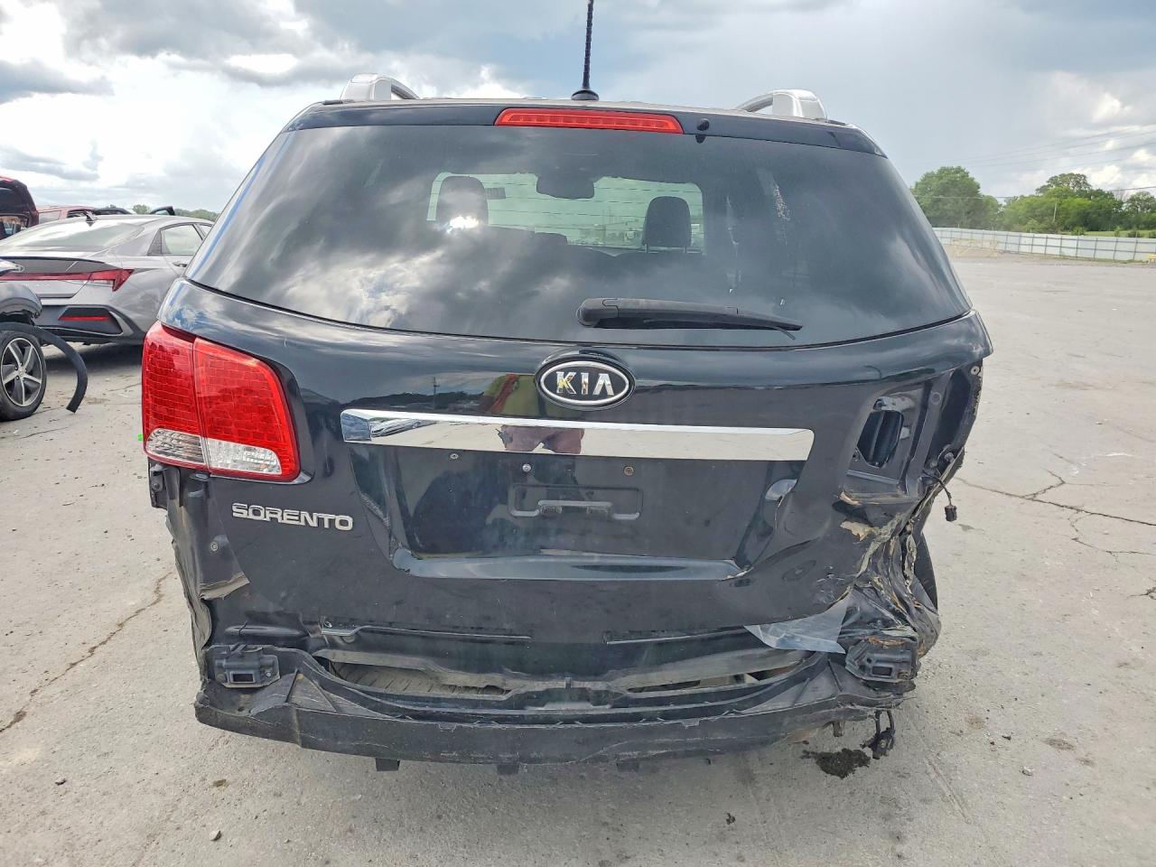 2011 KIA SORENTO