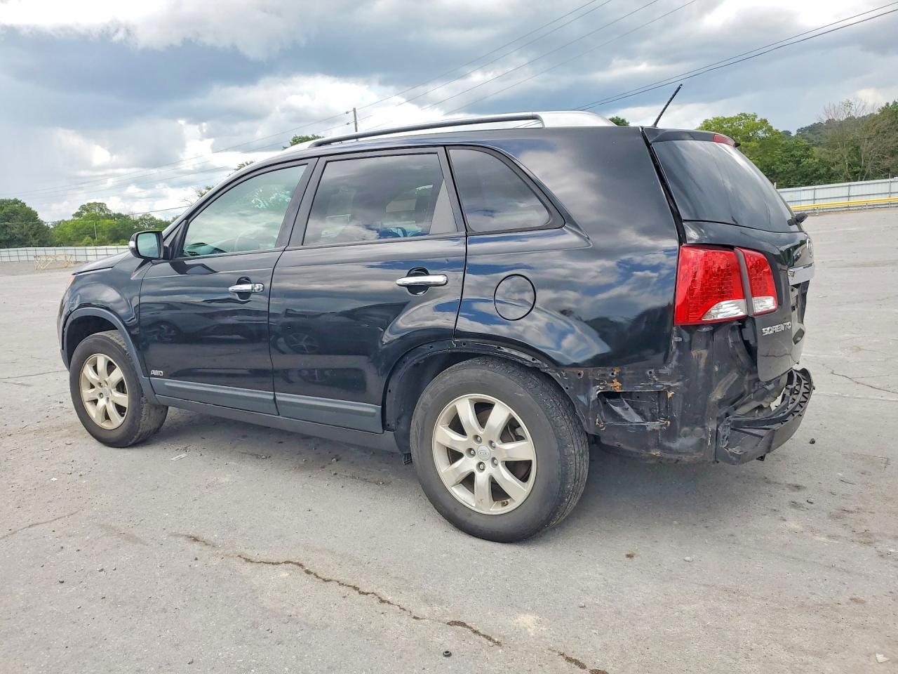 2011 KIA SORENTO