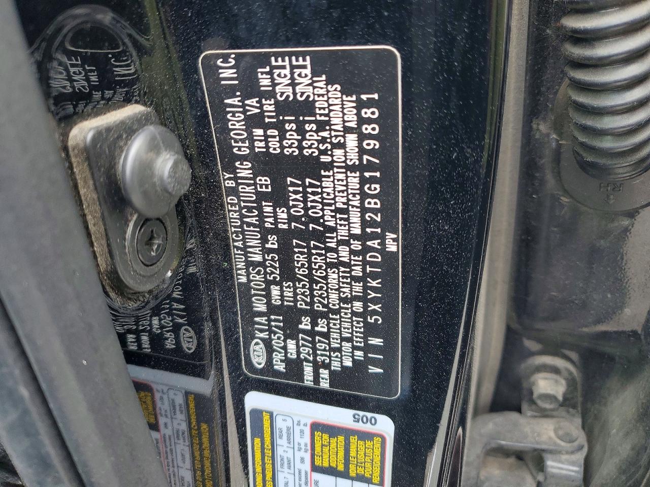 2011 KIA SORENTO